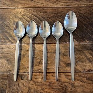 Washington Forge NORTHERN SEA Flatware MCM spoons Lot of 5 Stainless